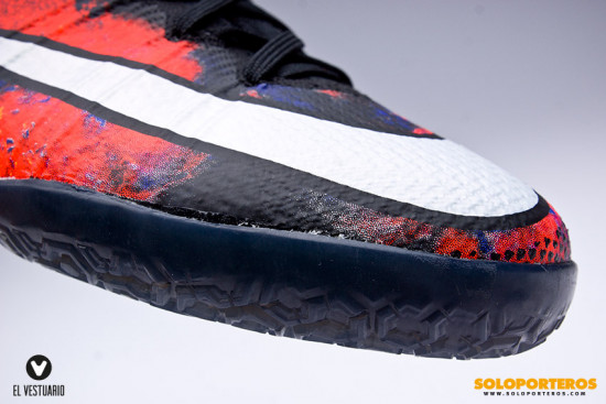 Nike-MercurialX-Proximo-CR7-Savage-Beauty (5).jpg